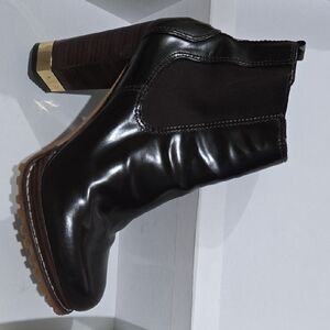 Tory Burch Brown Heeled Boots with Chunky Heel